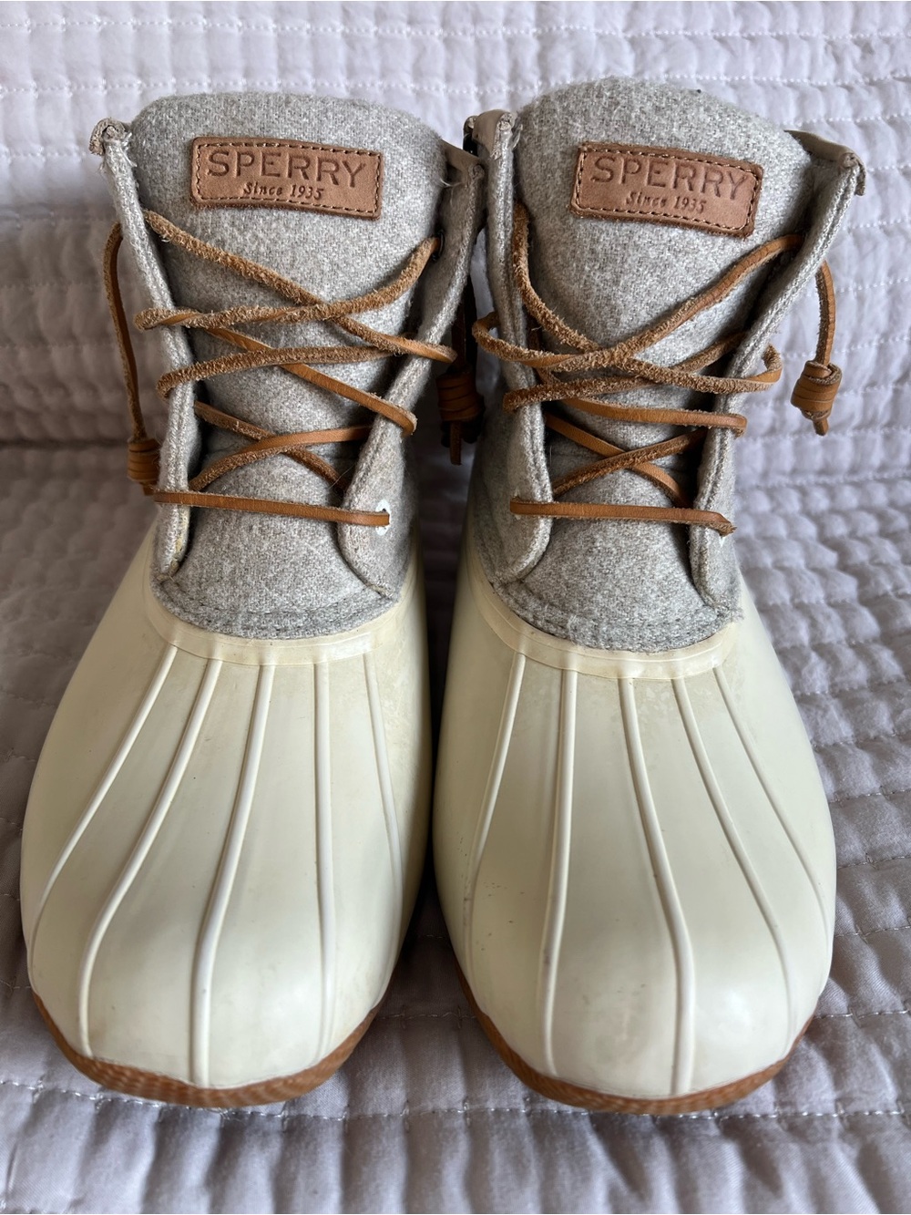 Sperry Women’s Cream Rubber & Gray Felt Duck Boots lined with Thinsulate